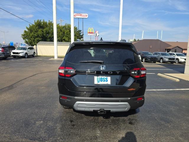 new 2025 Honda Pilot car, priced at $48,300