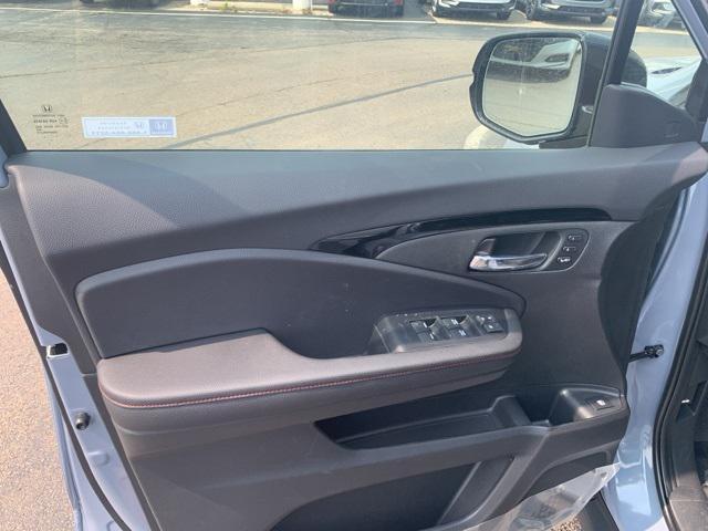 new 2025 Honda Ridgeline car, priced at $43,300