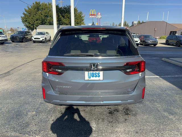 new 2026 Honda Odyssey car, priced at $44,290