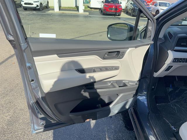 new 2026 Honda Odyssey car, priced at $44,290