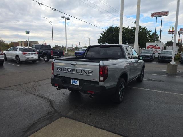 new 2025 Honda Ridgeline car, priced at $40,300