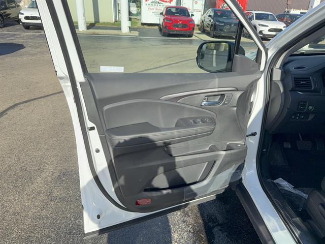 new 2026 Honda Ridgeline car, priced at $45,345