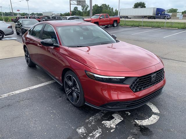 new 2025 Honda Accord Hybrid car, priced at $33,700