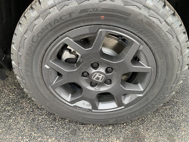 new 2025 Honda Pilot car, priced at $48,900