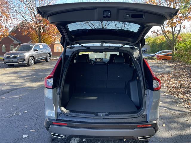 used 2023 Honda CR-V Hybrid car, priced at $35,900