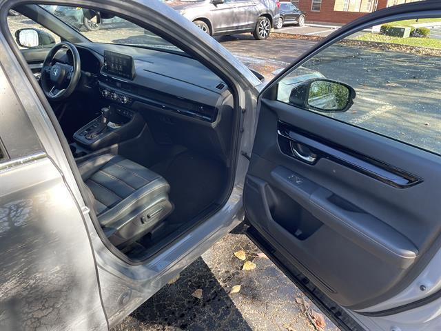 used 2023 Honda CR-V Hybrid car, priced at $35,900