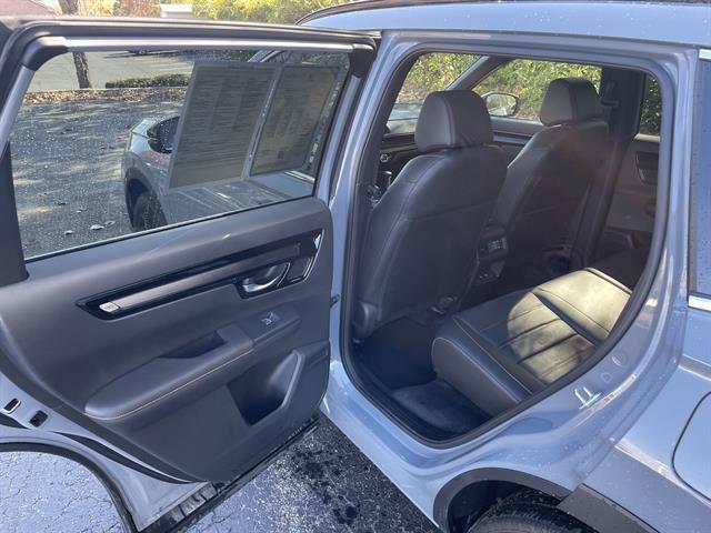 used 2023 Honda CR-V Hybrid car, priced at $35,900