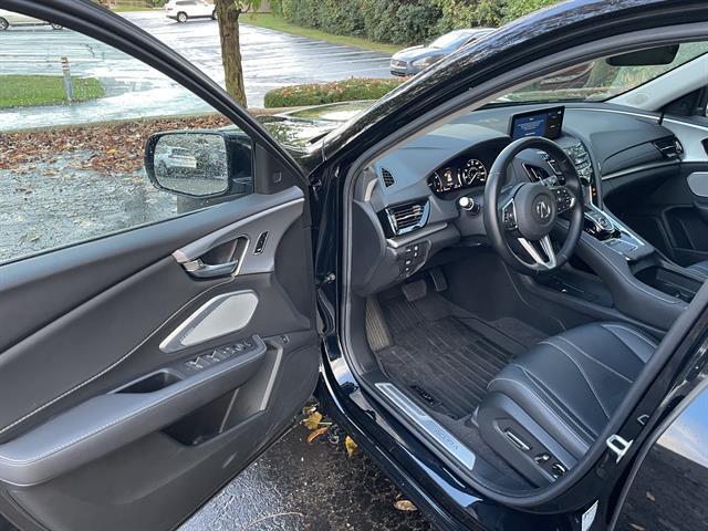 used 2024 Acura RDX car, priced at $36,900