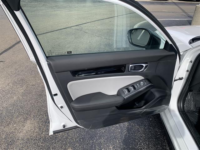 new 2026 Honda Civic Hybrid car, priced at $33,500