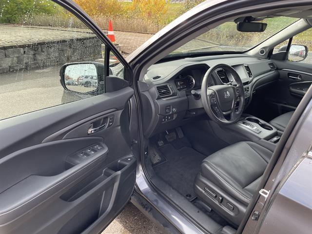 used 2023 Honda Ridgeline car, priced at $32,900