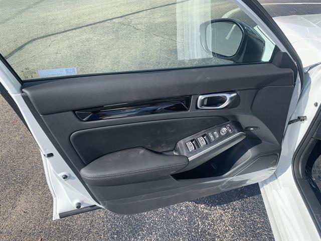 new 2026 Honda Civic Hybrid car, priced at $32,100