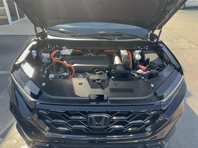 new 2026 Honda CR-V Hybrid car, priced at $41,675