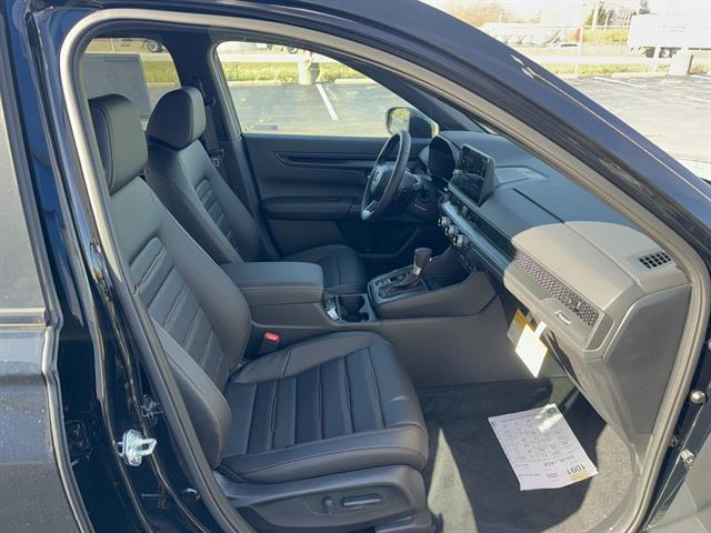 new 2026 Honda CR-V Hybrid car, priced at $41,675
