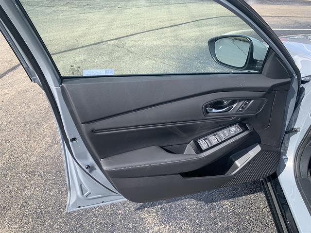 new 2025 Honda Accord Hybrid car, priced at $38,300