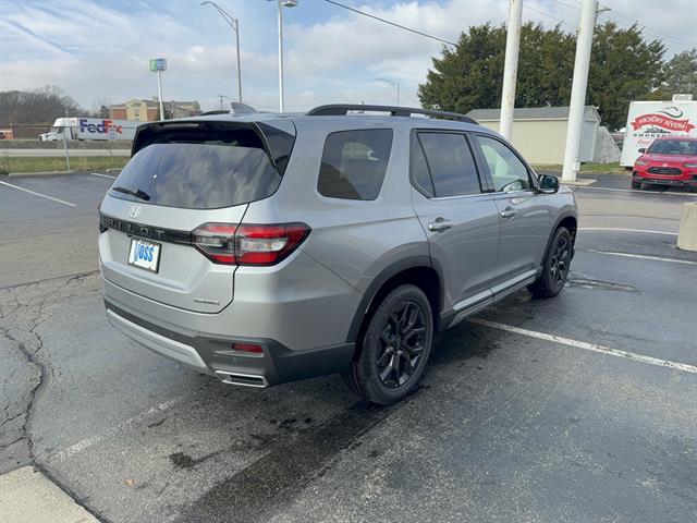 new 2025 Honda Pilot car, priced at $49,000