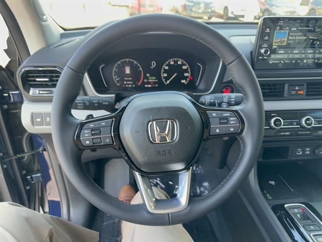 new 2025 Honda Pilot car, priced at $48,000