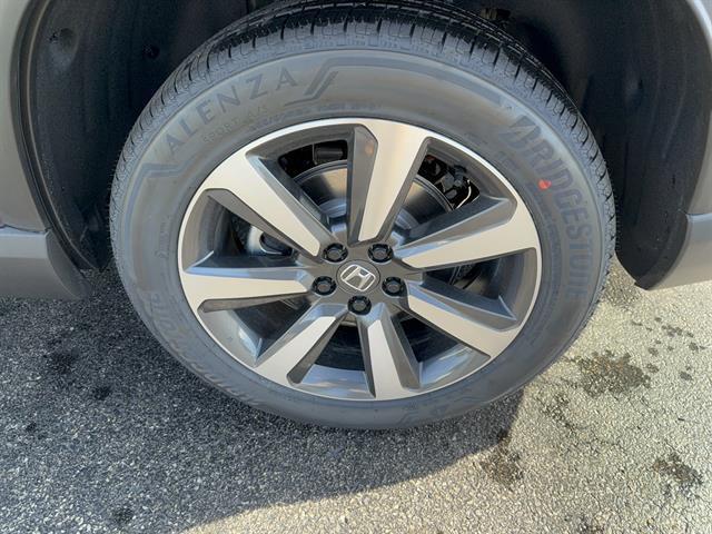 new 2025 Honda Pilot car, priced at $48,000