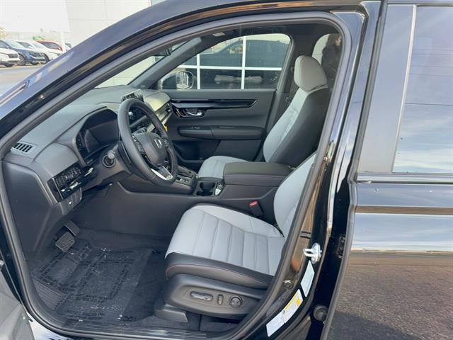 new 2026 Honda CR-V Hybrid car, priced at $43,700