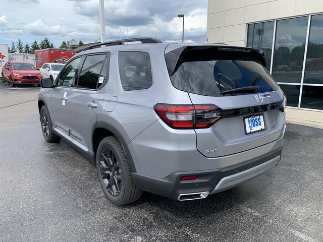 new 2025 Honda Pilot car, priced at $49,000