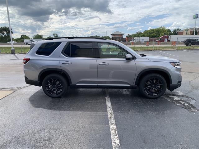 new 2025 Honda Pilot car, priced at $49,000