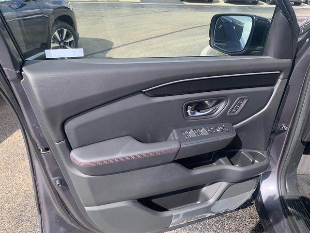new 2025 Honda Pilot car, priced at $53,000