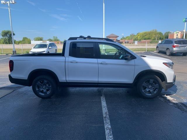 new 2024 Honda Ridgeline car, priced at $45,500