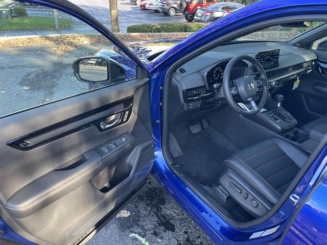 used 2025 Honda CR-V Hybrid car, priced at $38,700