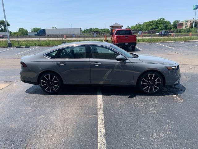 new 2025 Honda Accord Hybrid car, priced at $38,600