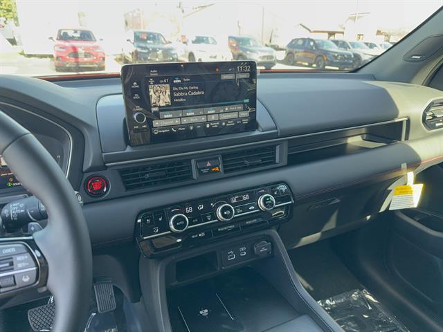 new 2025 Honda Pilot car, priced at $53,500