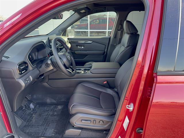 new 2025 Honda Pilot car, priced at $53,500