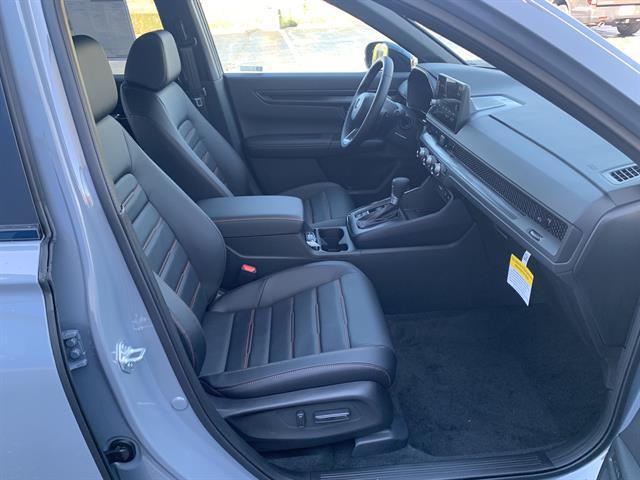 new 2026 Honda CR-V Hybrid car, priced at $40,800