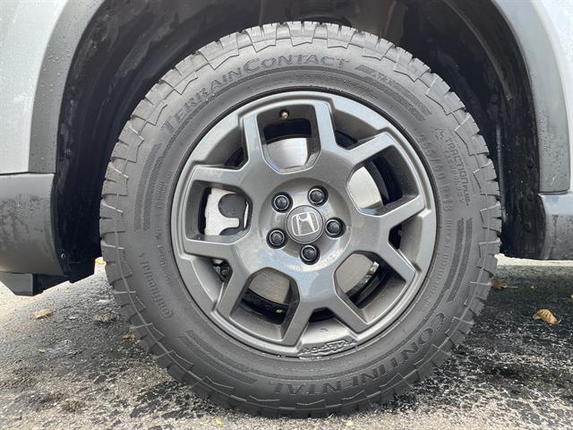 used 2024 Honda Pilot car, priced at $41,400