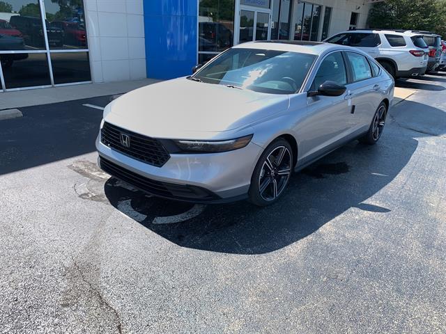 new 2025 Honda Accord Hybrid car, priced at $33,300