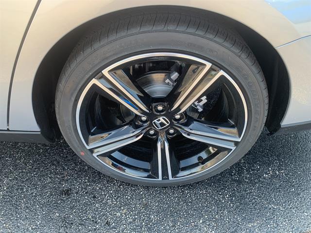 new 2025 Honda Accord Hybrid car, priced at $33,300