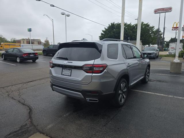 new 2025 Honda Pilot car, priced at $48,500