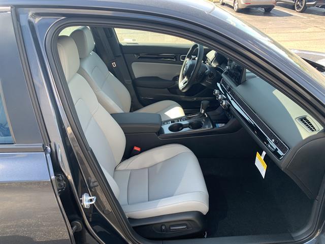 new 2026 Honda Civic Hybrid car, priced at $31,500