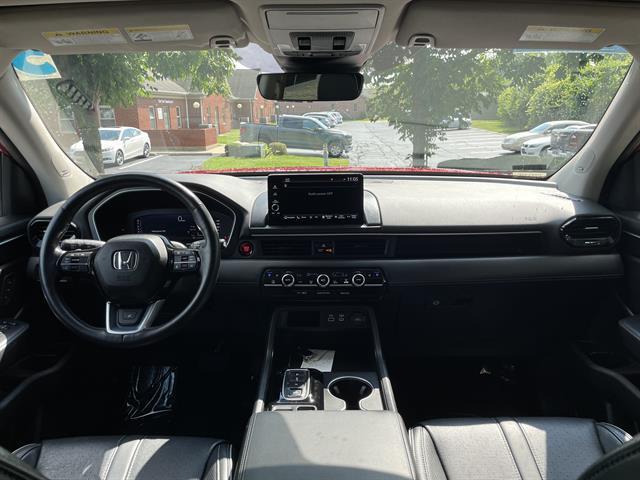 used 2023 Honda Pilot car, priced at $44,500