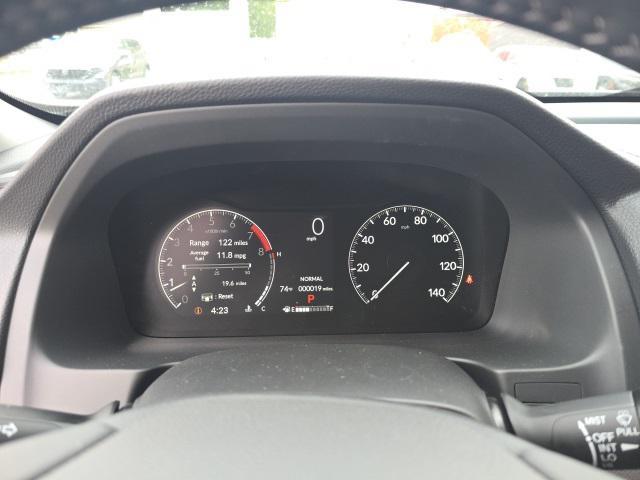 used 2025 Honda Ridgeline car, priced at $35,800