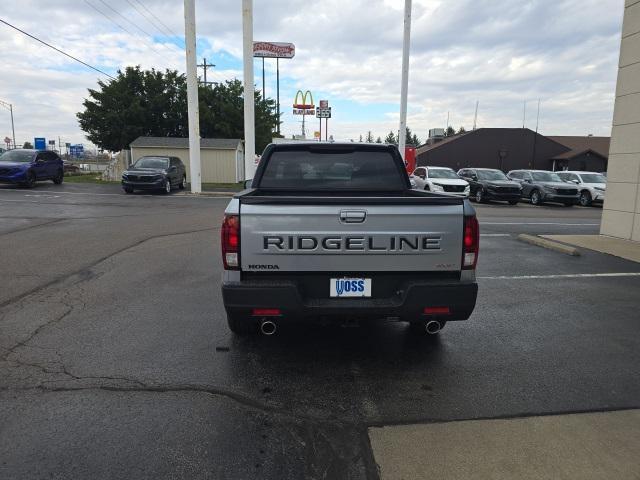 used 2025 Honda Ridgeline car, priced at $35,800