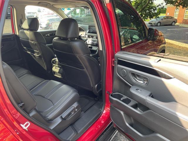 used 2024 Honda Pilot car, priced at $44,900