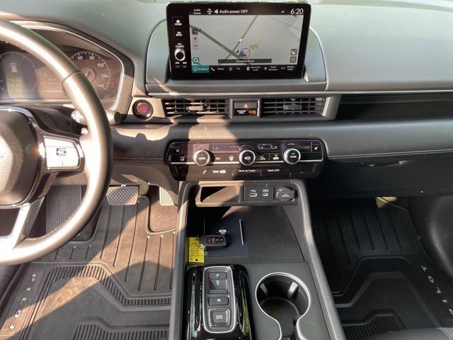 used 2024 Honda Pilot car, priced at $44,900