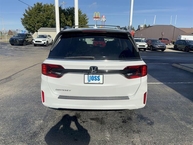 new 2026 Honda Odyssey car, priced at $45,340