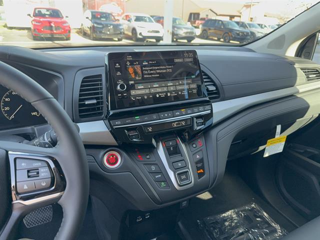 new 2026 Honda Odyssey car, priced at $45,340