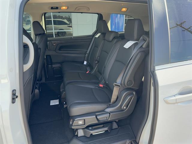 new 2026 Honda Odyssey car, priced at $45,340
