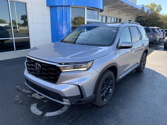new 2025 Honda Pilot car, priced at $49,000