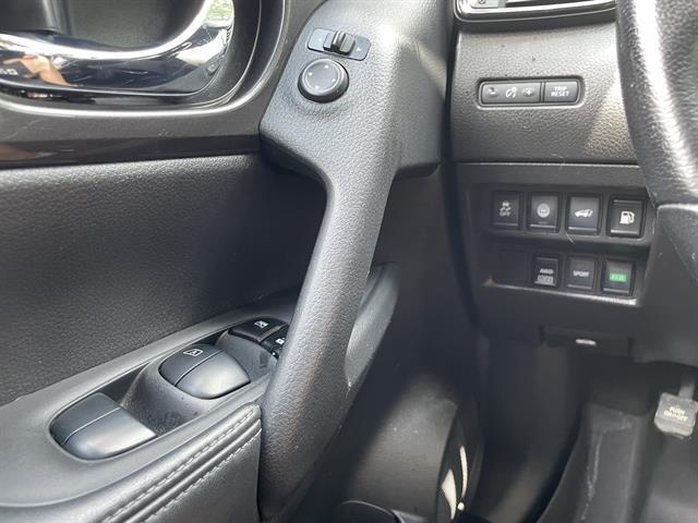 used 2020 Nissan Rogue car, priced at $14,900