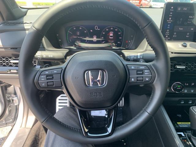 new 2025 Honda Accord Hybrid car, priced at $33,300
