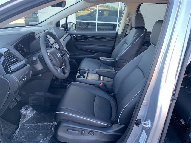 new 2026 Honda Odyssey car, priced at $49,900