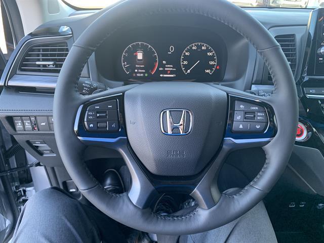 new 2026 Honda Odyssey car, priced at $49,900