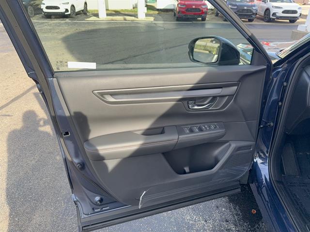 new 2026 Honda CR-V Hybrid car, priced at $39,000